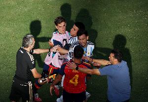国家队vs阿根廷直播_高清免费观看_国家队vs阿根廷比赛回放视频集锦