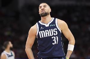 克莱vs库里直播_NBA高清免费观看_克莱vs库里比赛回放视频集锦